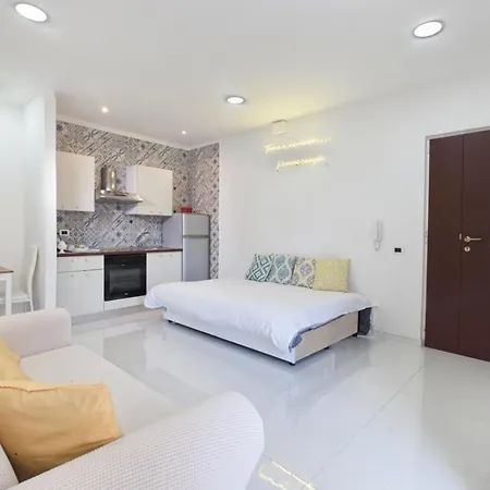 住宿加早餐酒店 Sorrento Home 2*