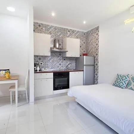 Sorrento Home Готель типу 