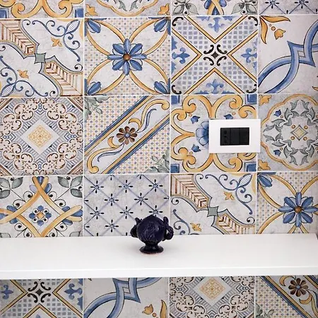 Sorrento Home Bed and Breakfast 2*