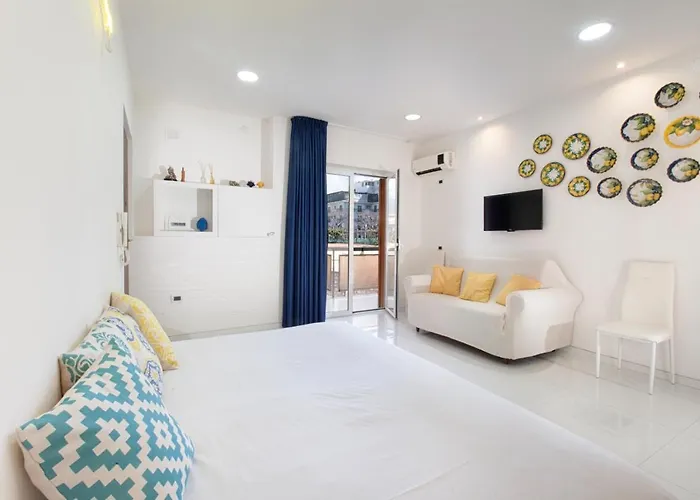 فندق مبيت وإفطار Sorrento Home 2*