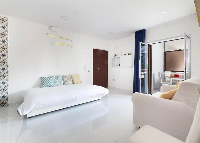 Sorrento Home فندق مبيت وإفطار سورينتو